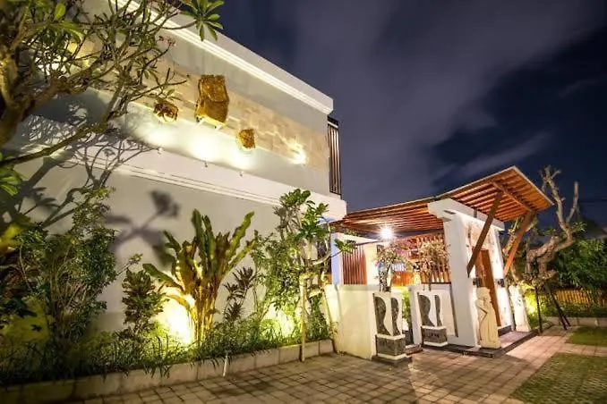 Legian Bisma